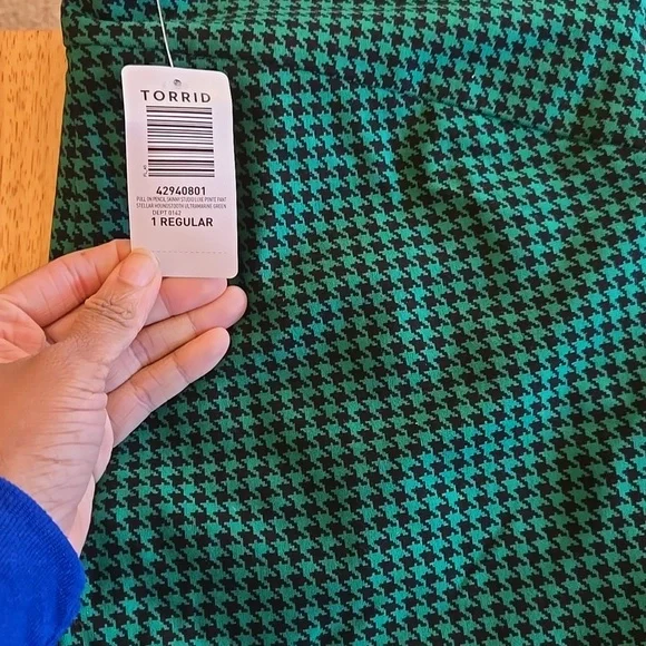 Torrid Ultramarine Green Pencil Skinny Studio Luxe Stellar Houndstooth Pant 1X - Picture 5 of 5